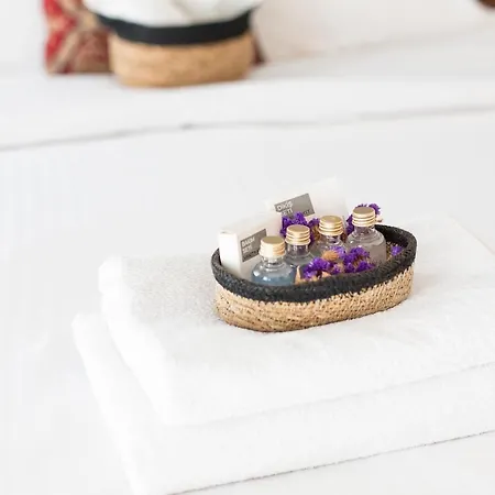 Mastik Koyici * Çeşme