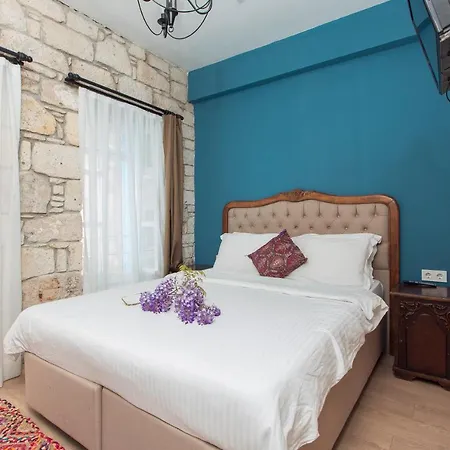 Mastik Koyici Hotel Cesme