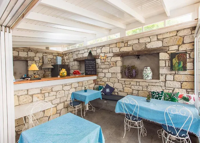 Otel Mastik Köyiçi Çeşme